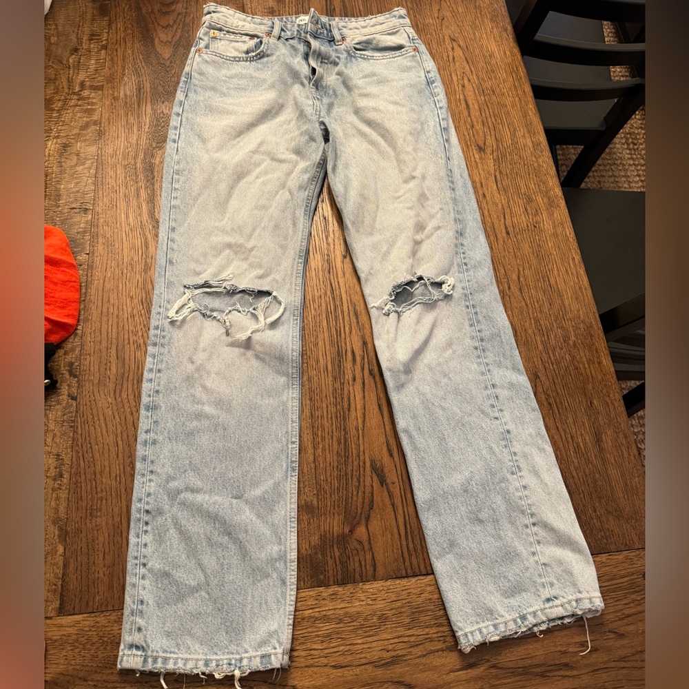 Zara Distressed Jeans - Dad Fit